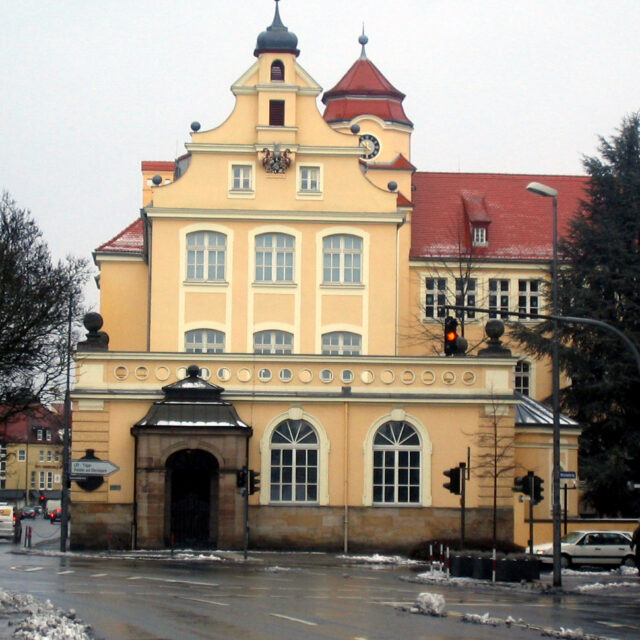 Aussenansicht des Richard Wagner Gymnasium Bayreuth